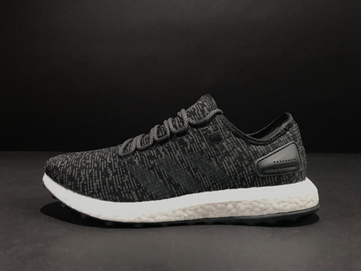 小椰子 黑色8801-16 Adidas Pure Boost Running  Black