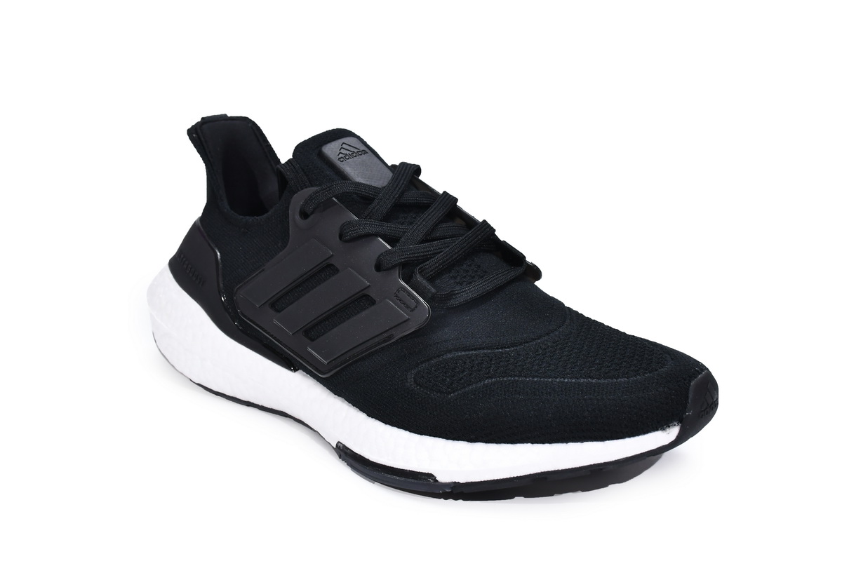 阿迪达斯UB8.0真爆米花跑鞋 黑白-1 adidas Ultra Boost 2022 Black White