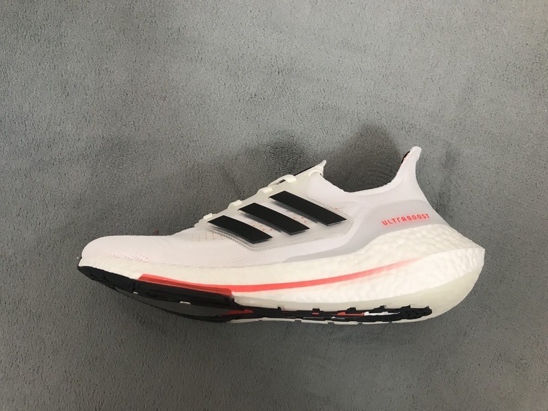 A7UB7.0 白黑橙8865-6 Adidas Ultra Boost 7.0 Tokyo