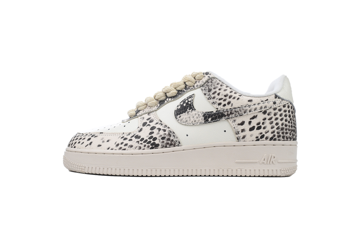 XP空军低帮  蛇纹 XP空军低帮  Snake Pattern