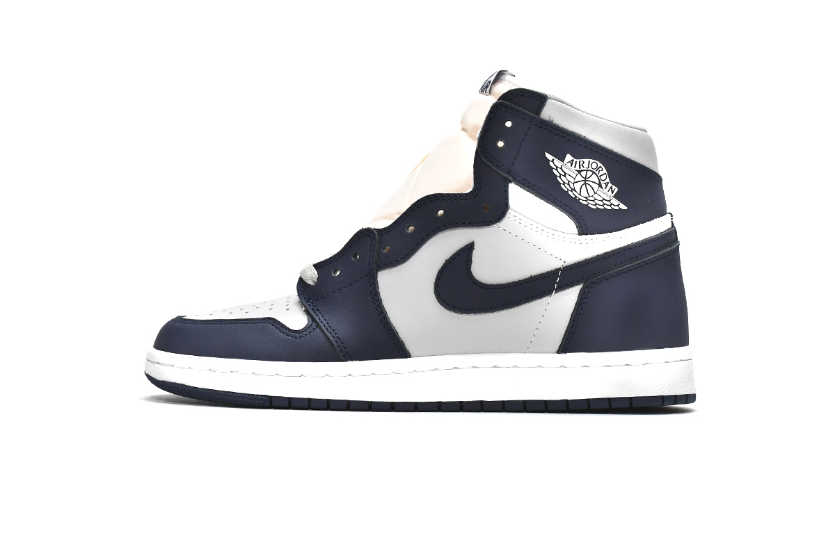 28乔1 深蓝山峰 Air Jordan 1 College Navy