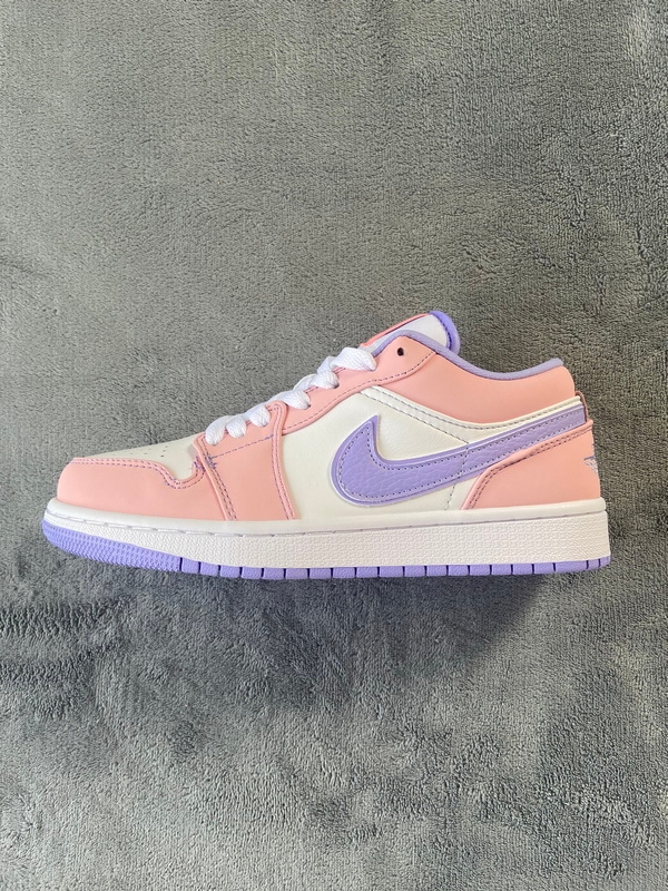 AQ乔丹1代低帮 白紫粉 Air Jordan 1 Low Arctic Punch