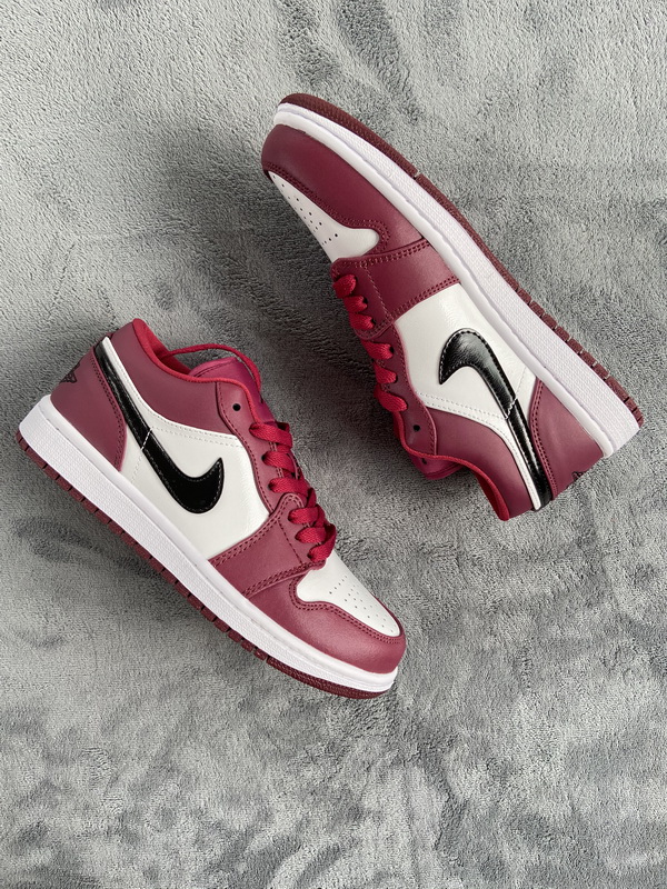 AQ乔丹1代低帮 酒红 Air Jordan 1 Low Noble Red