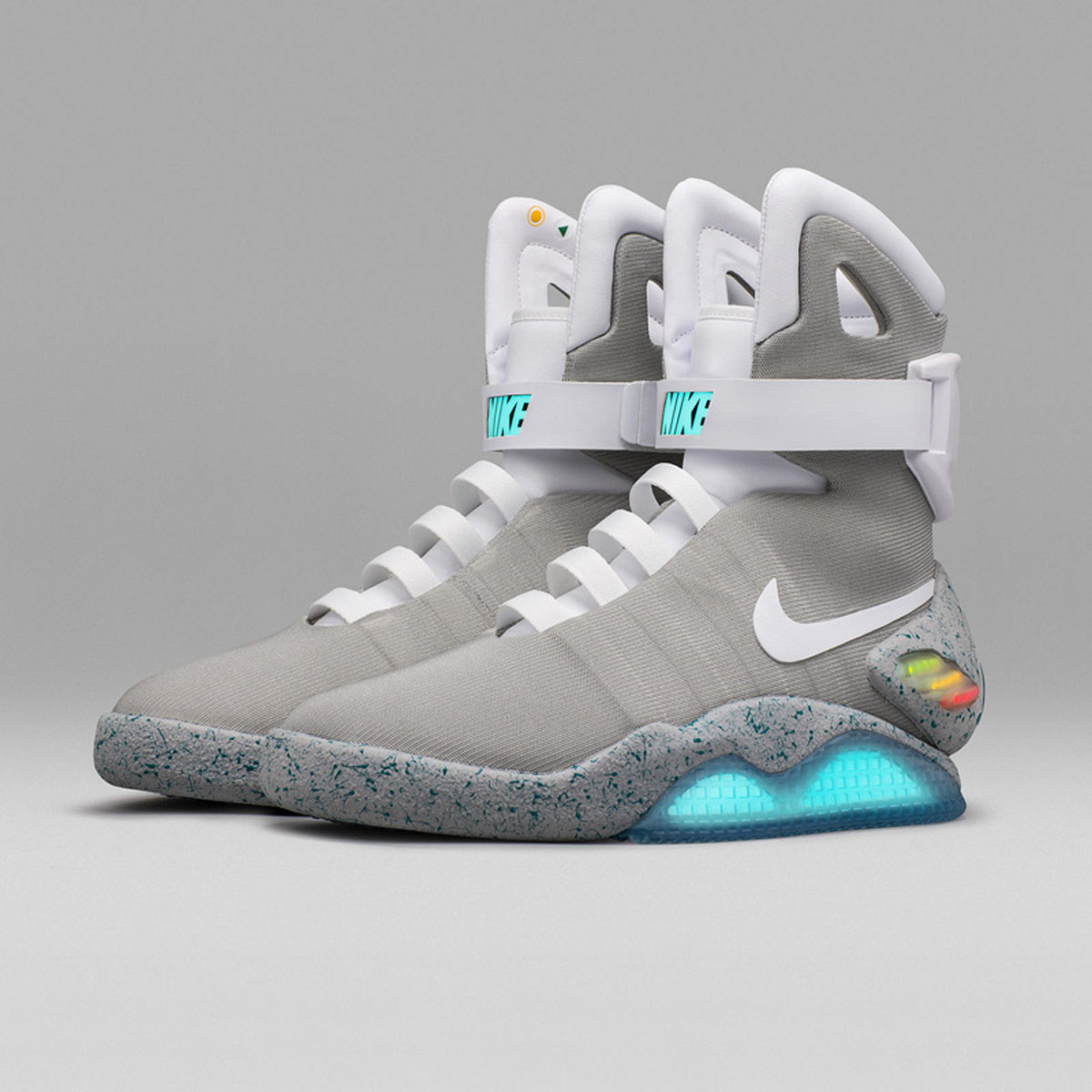 耐克回到未来灯鞋 原色 NIKE AIR MAG Back To The Future Original Color