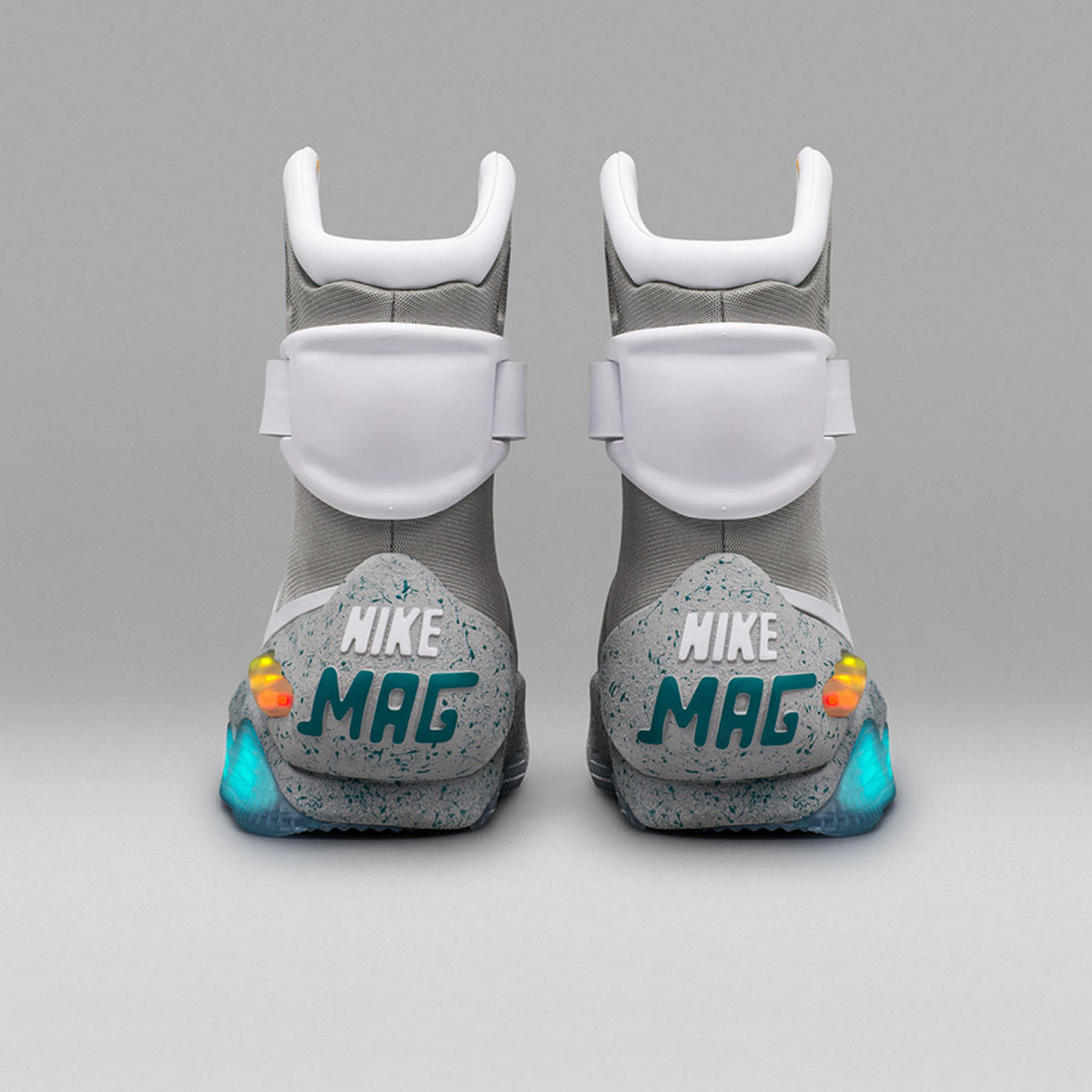 耐克回到未来灯鞋 原色 NIKE AIR MAG Back To The Future Original Color