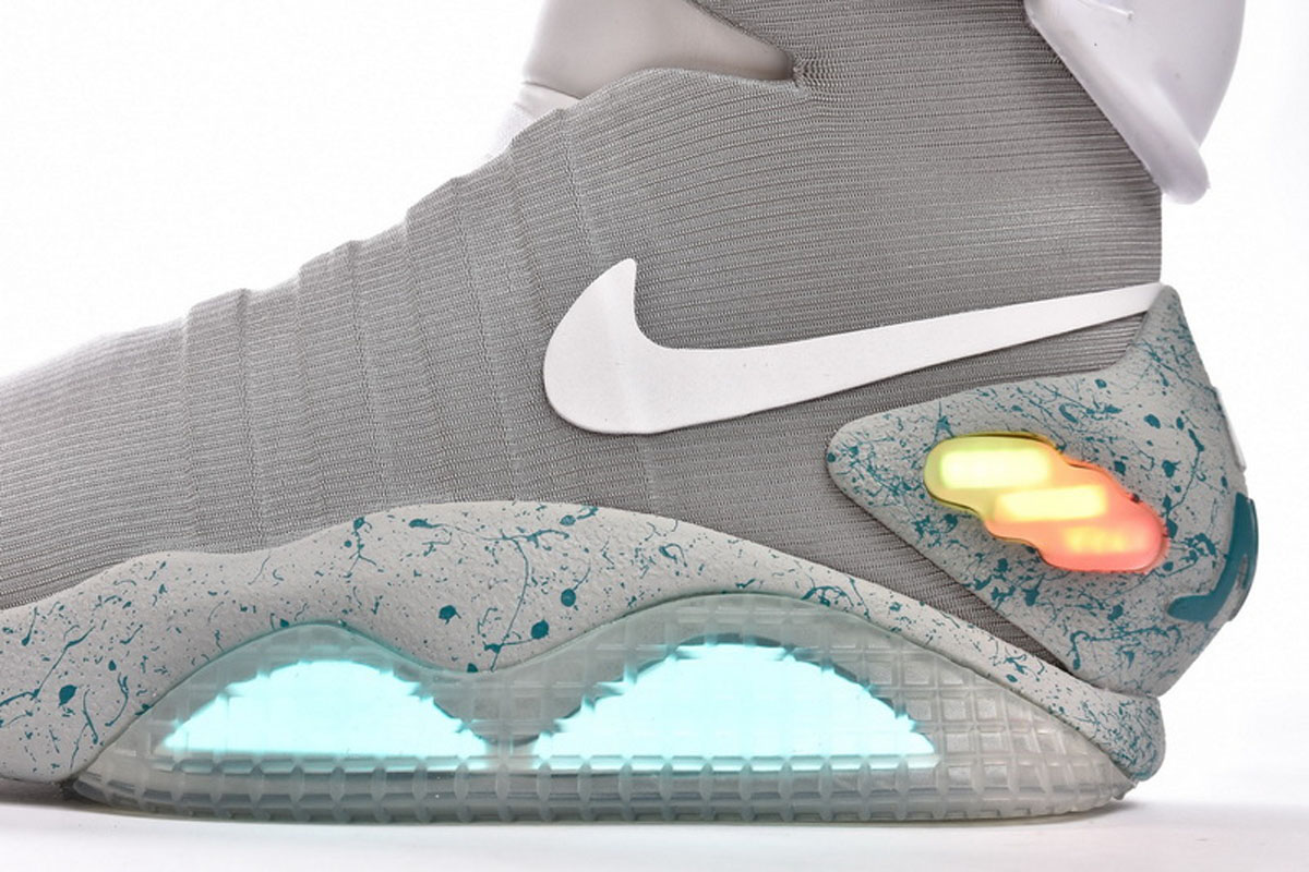 耐克回到未来灯鞋 原色 NIKE AIR MAG Back To The Future Original Color