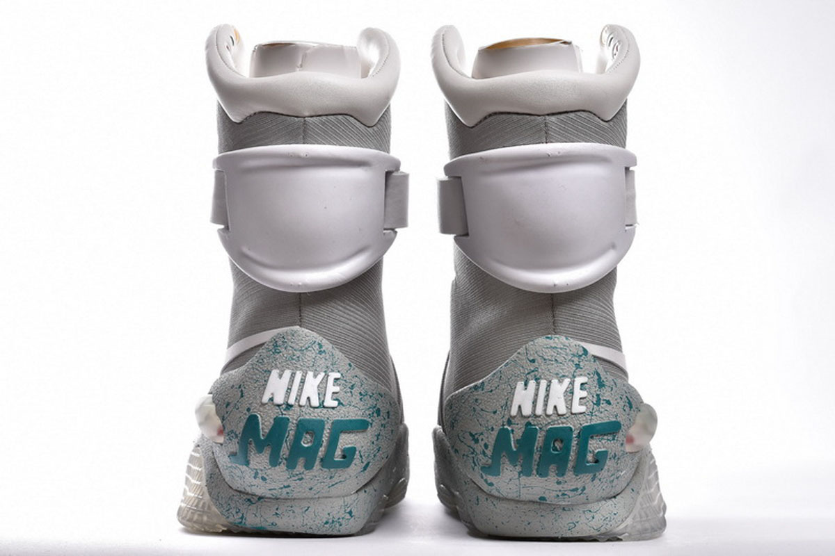 耐克回到未来灯鞋 原色 NIKE AIR MAG Back To The Future Original Color