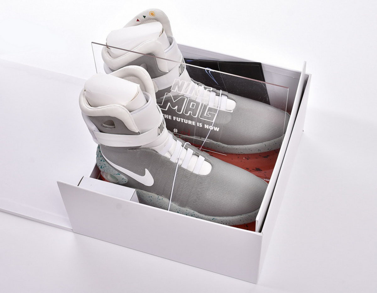 耐克回到未来灯鞋 原色 NIKE AIR MAG Back To The Future Original Color